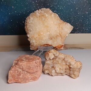 FINAL PRICE! Orange Crystals Bundle/Gift Box